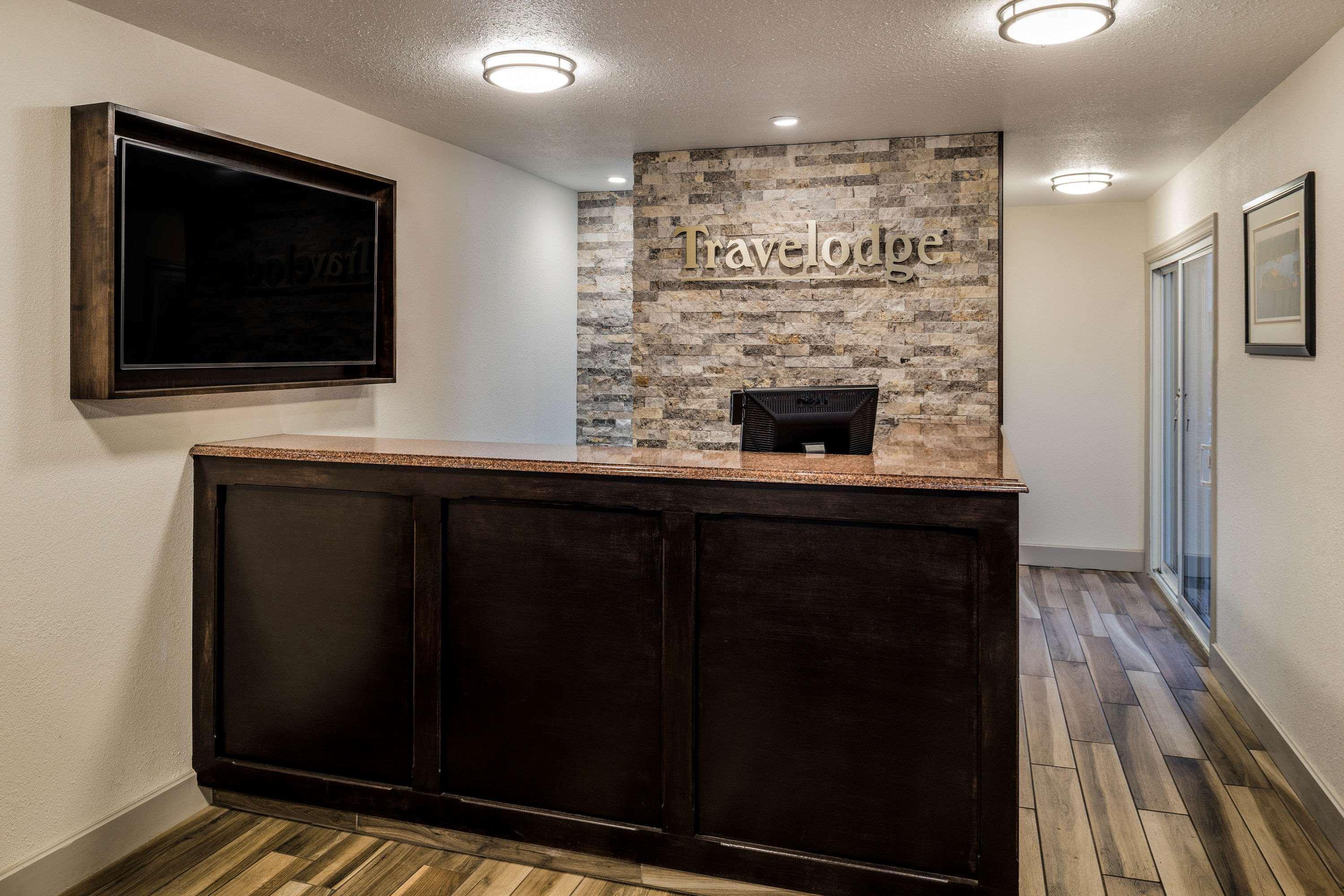 Travelodge By Wyndham גאנאנוק מראה חיצוני תמונה