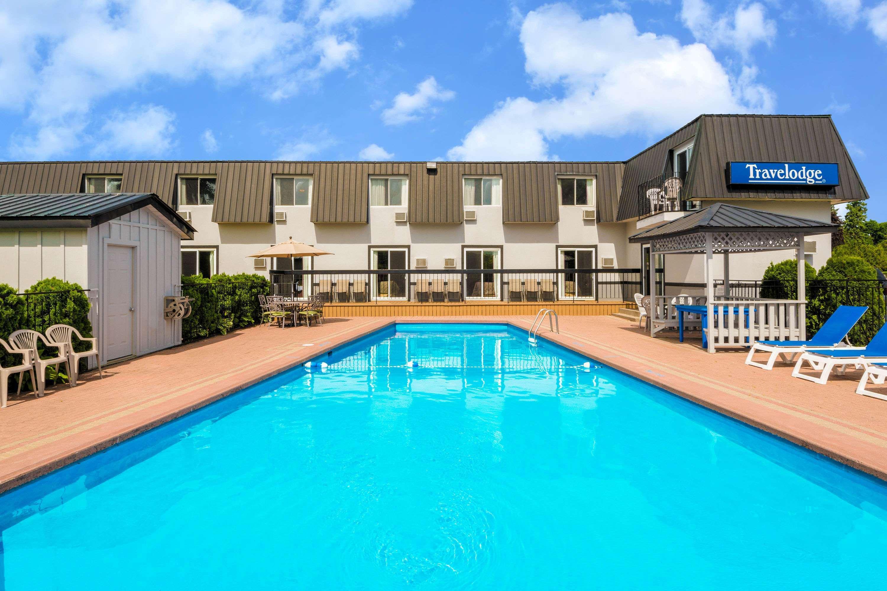 Travelodge By Wyndham גאנאנוק מראה חיצוני תמונה