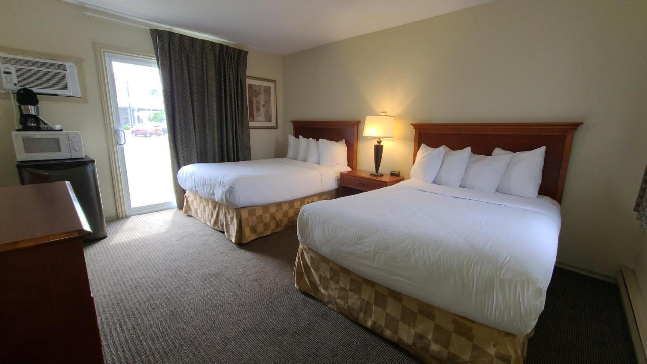 Travelodge By Wyndham גאנאנוק מראה חיצוני תמונה