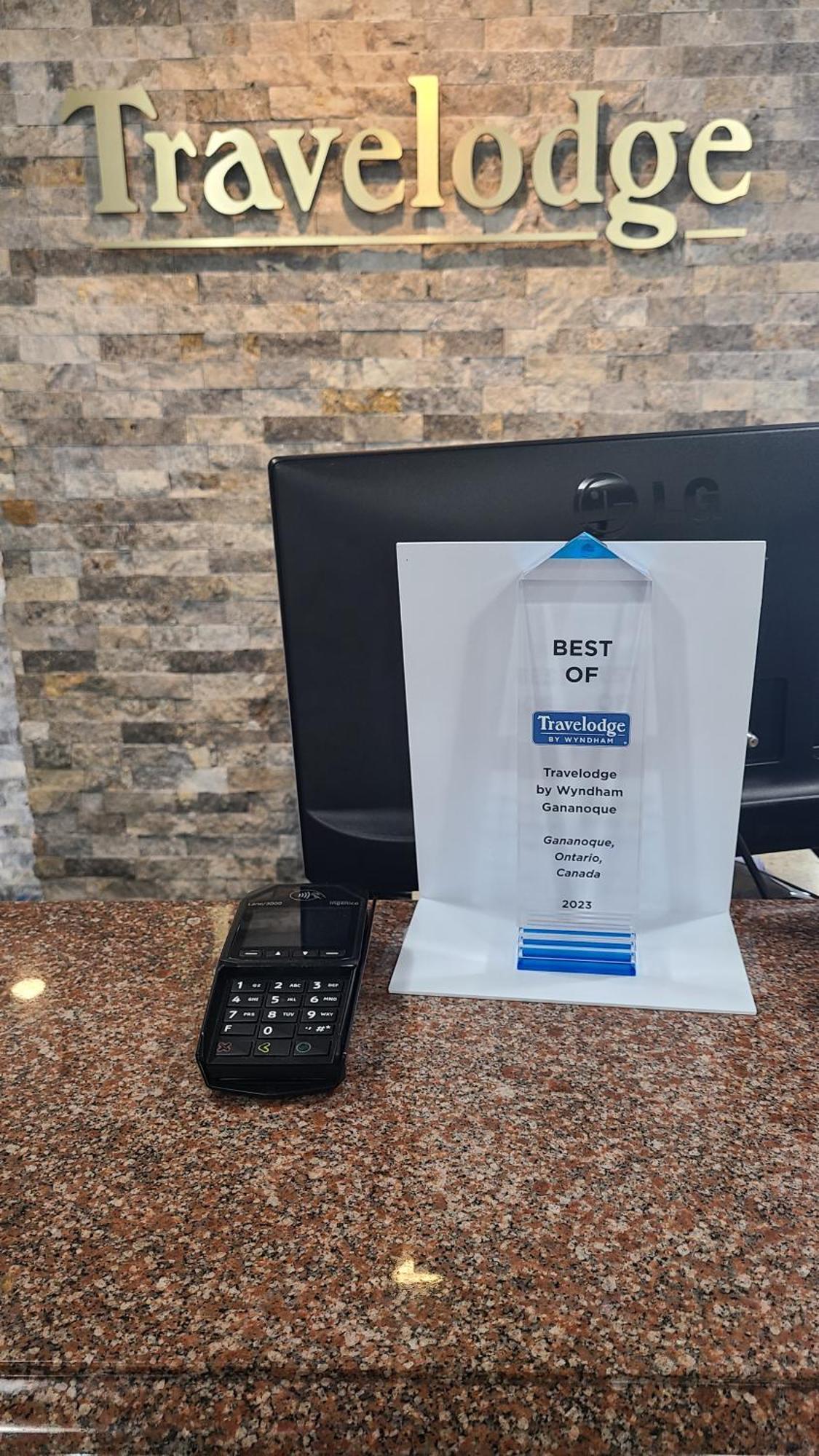 Travelodge By Wyndham גאנאנוק מראה חיצוני תמונה