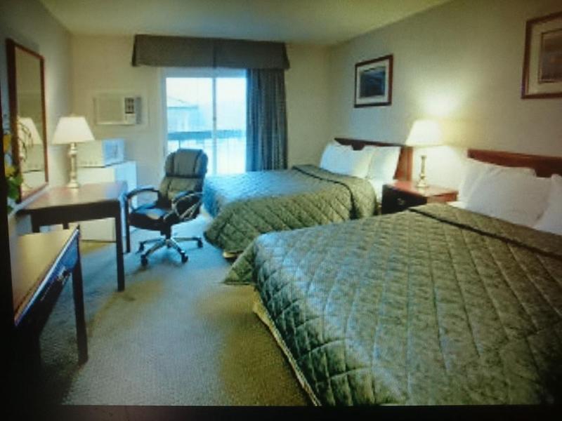 Travelodge By Wyndham גאנאנוק מראה חיצוני תמונה